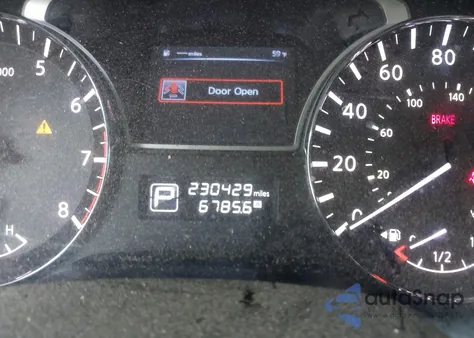 2014 Nissan Pathfinder S из США, поврежденный, VIN 5N1AR2MN8EC640213